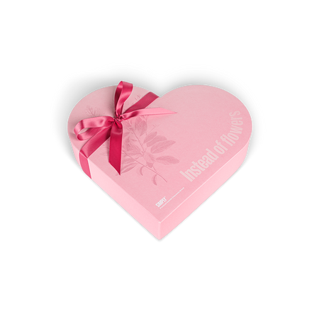 The Heart Box - Gift box with 40 pcs. mixed chocolate bites